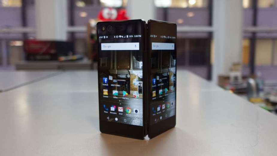 Samsung pracuje nad składanym telefonem z dwoma ekranami?
