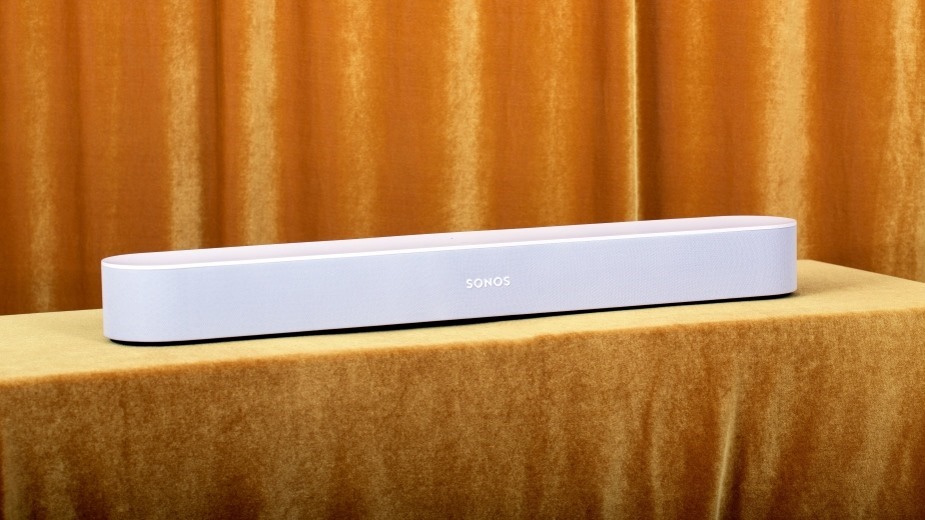 Sonos Beam – soundbar i smart-głośnik w jednym. Obsługuje Alexę i Siri