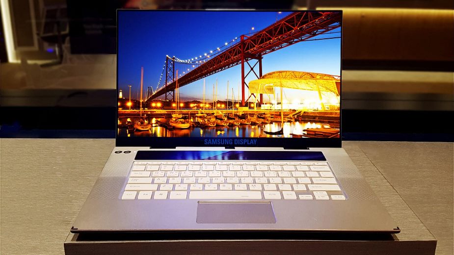 Samsung: nadchodzą pierwsze ekrany 15,6’’ OLED 4K dla laptopów