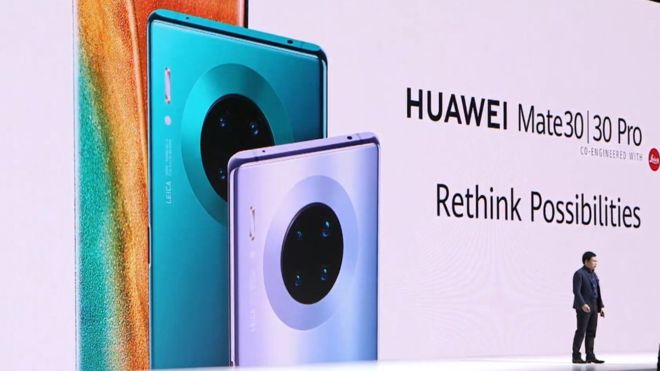 Huawei Mate 30 i 30 Pro z europejskimi cenami. Smartfony pojawiły się w Rumunii