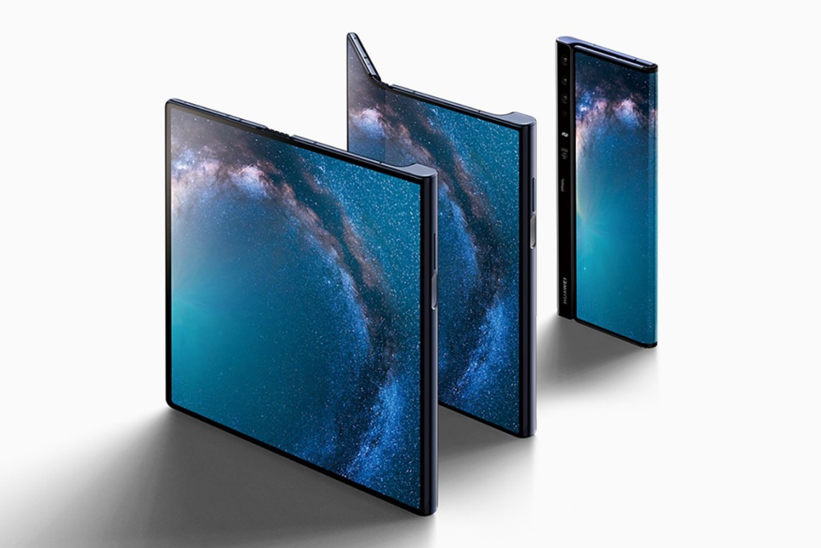 Huawei Mate X trafia do sprzedaży. Ile kosztuje rywal Galaxy Fold?
