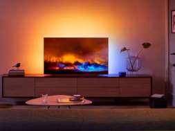 Philips 804 OLED TV w USA Funai 2