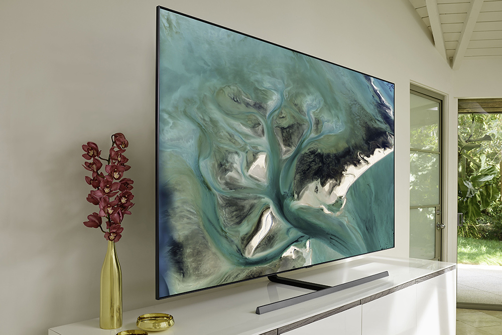 Samsung przekonuje, że warto wybrać większy telewizor. Producent przedłuża okres zwrotu