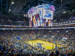 Samsung LED ekran NBA Golden State Warriors