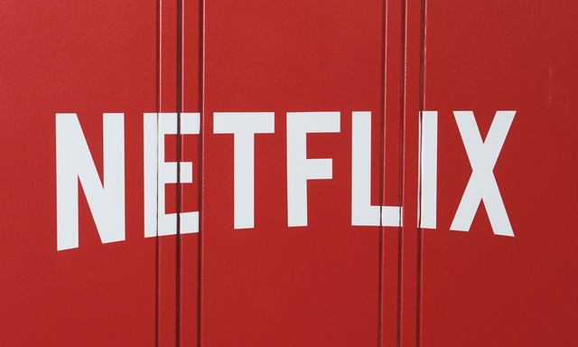 Netflix odpala stałą, darmową ofertę! Od teraz można oglądać wybrane filmy i seriale bez opłat