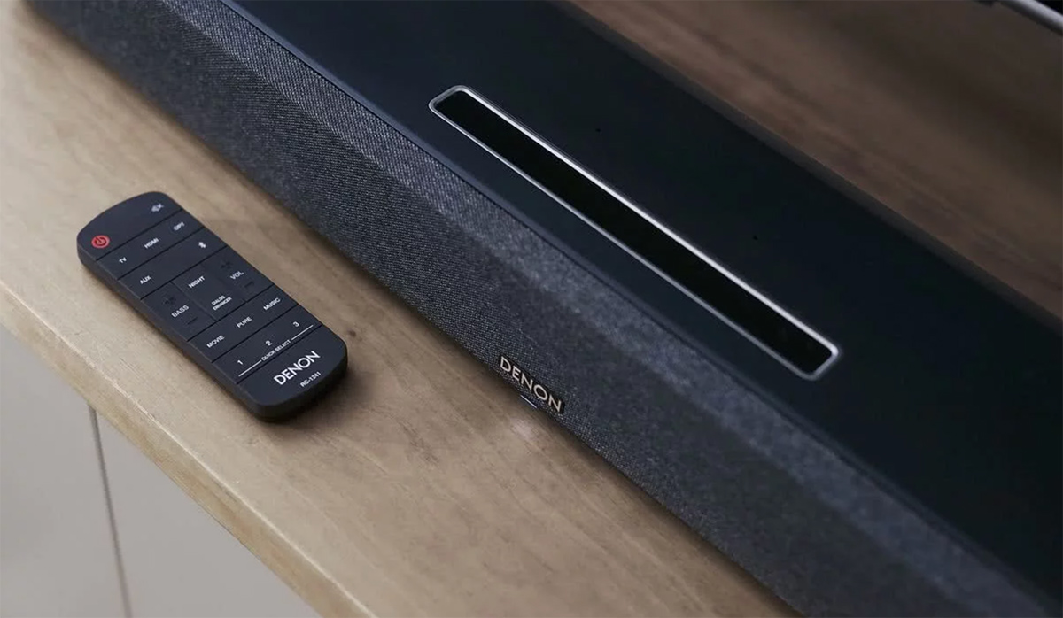 Denon poszerza ofertę multiroom o soundbar Home 550 z Dolby Atmos, DTS:X i obsługą formatów Hi-Res. Kiedy w sklepach i jaka cena?