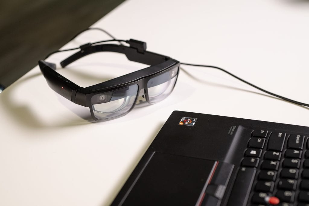 Lenovo prezentuje ThinkReality A3 — najbardziej wszechstronne okulary inteligentne dla firm