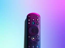 Hisense XClass TV Comcast telewizor 4K do streamingu lifestyle 3