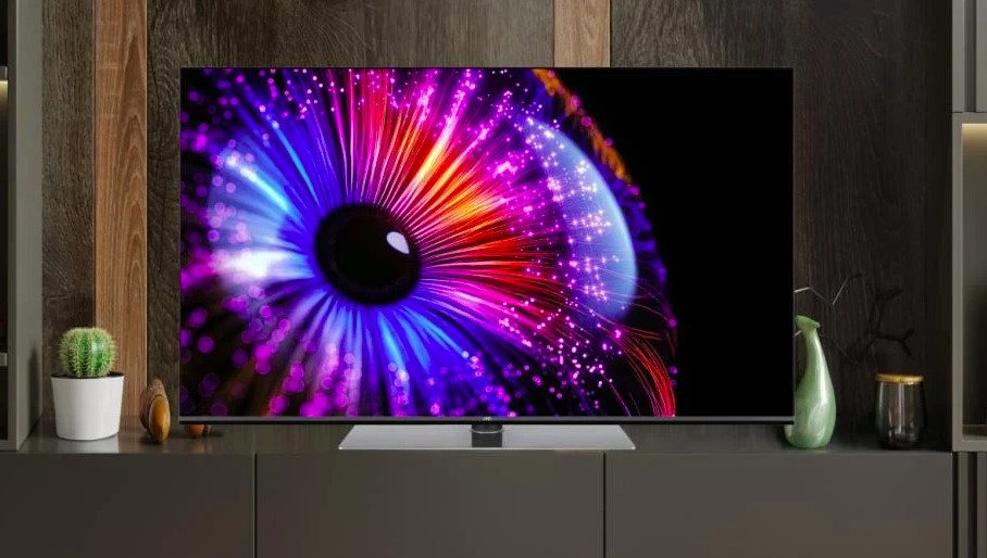 JVC wprowadza na rynek nową serię telewizorów OLED! Kiedy będą dostępne? Co z Polską?