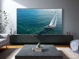 telewizor Samsung Q80C 98 cali lifestyle 3