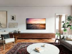 panasonic TV-65W90A_front_wallmount