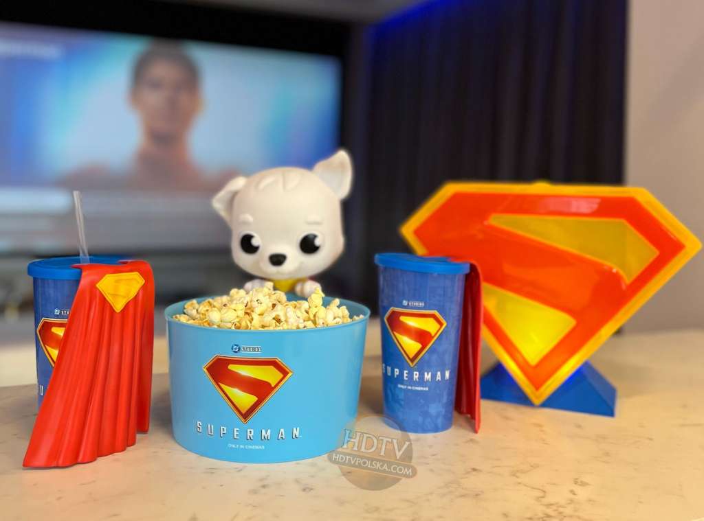 Superman_gadzety_figurki_merch_cinemcity_okladka