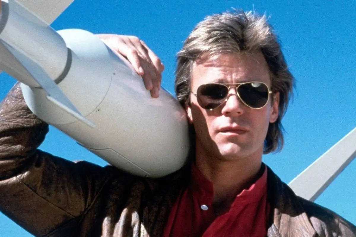 Legendarny „MacGyver” wraca do telewizji! Emisja ruszyła – gdzie oglądać?