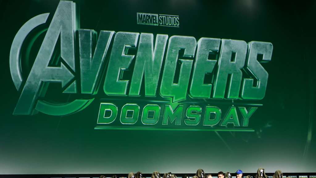 Avengers Doomsday-logo