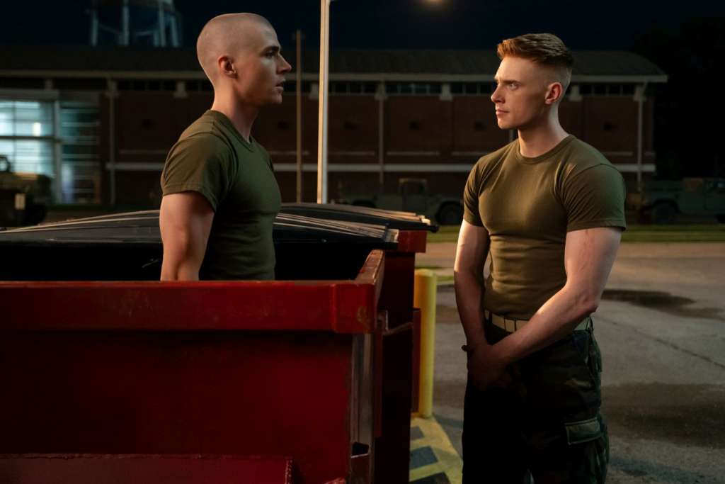 kadr z serialu Netflixa pt. Rekruci 