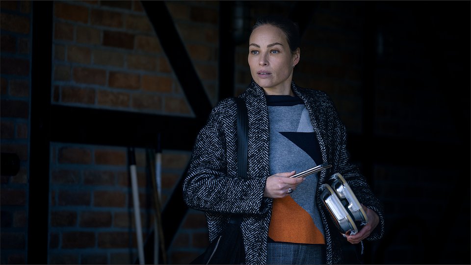 kadr z serialu Klangor - na zdjęciu Weronika Książkiewicz