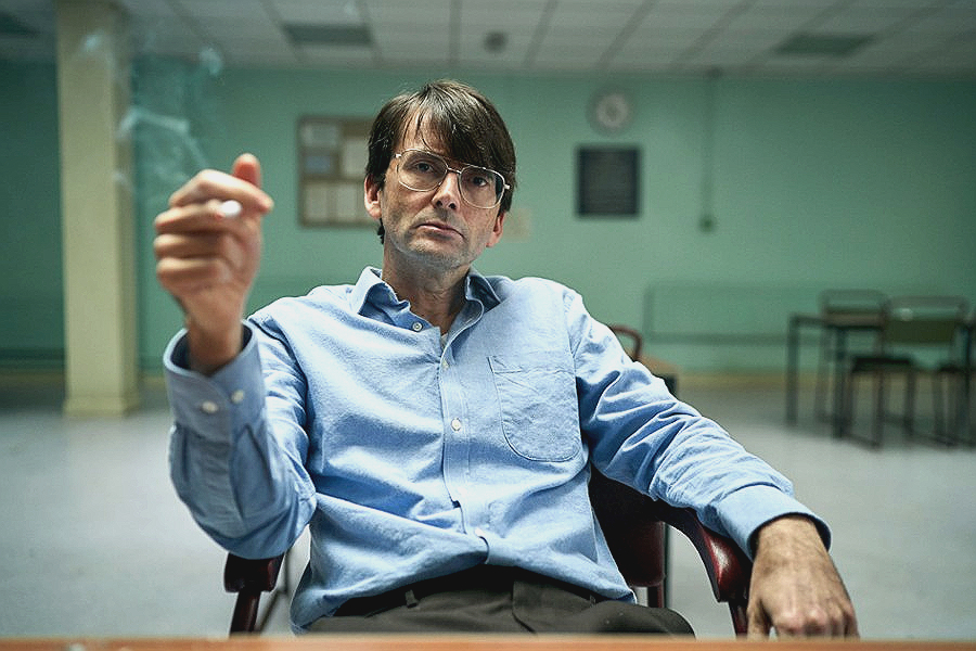 Historia oparta na faktach. Ten serial wgniata w fotel. Idealny na dzisiejszy wieczór