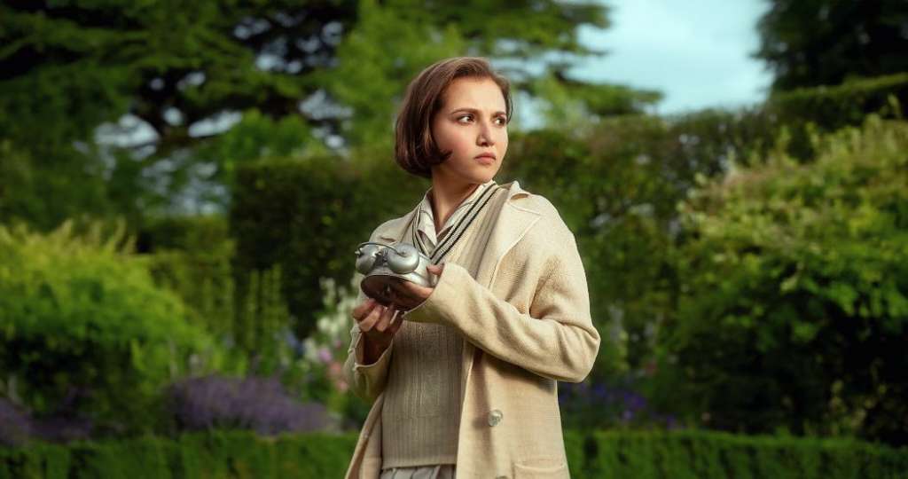 Kadr z serialu "Siedem Zegarów Agathy Christie" - recenzja HDTVPolska