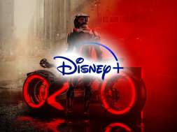 tron ares film disney+ okładak