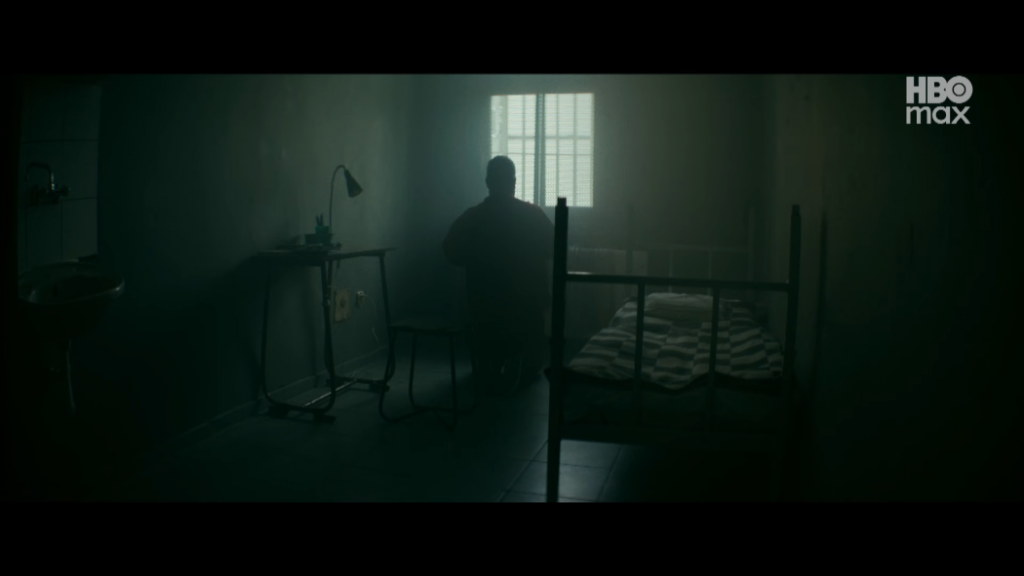 Kadr z serialu "Morderca szyty na miarę" - recenzja HDTVPolska