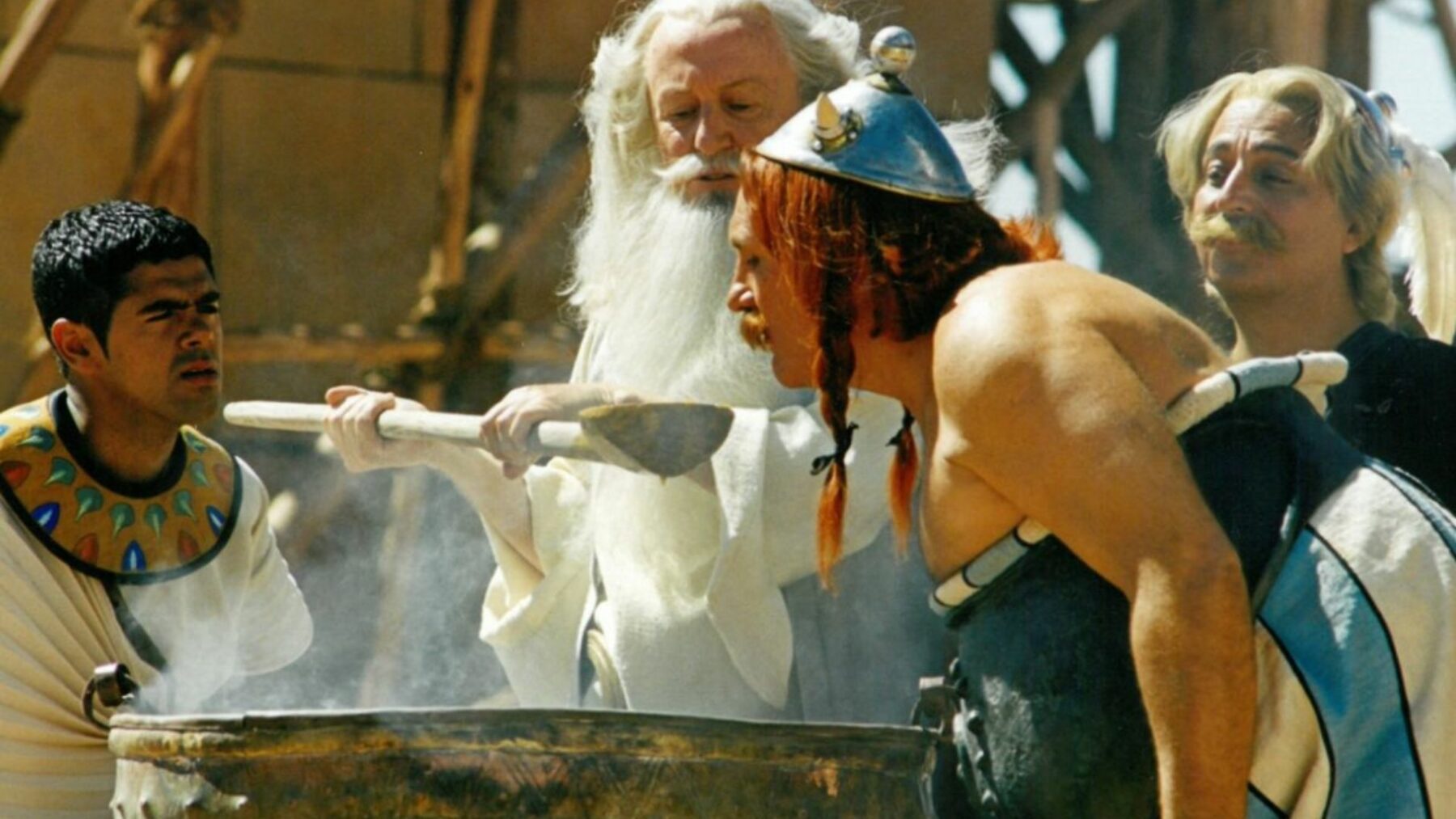 A te drzwi pod sufitem to po co? “Asterix i Obelix: Misja Kleopatra” powróci do polskich kin!
