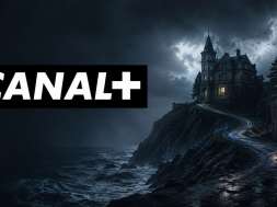 canal+ logo na tle zamku i morza