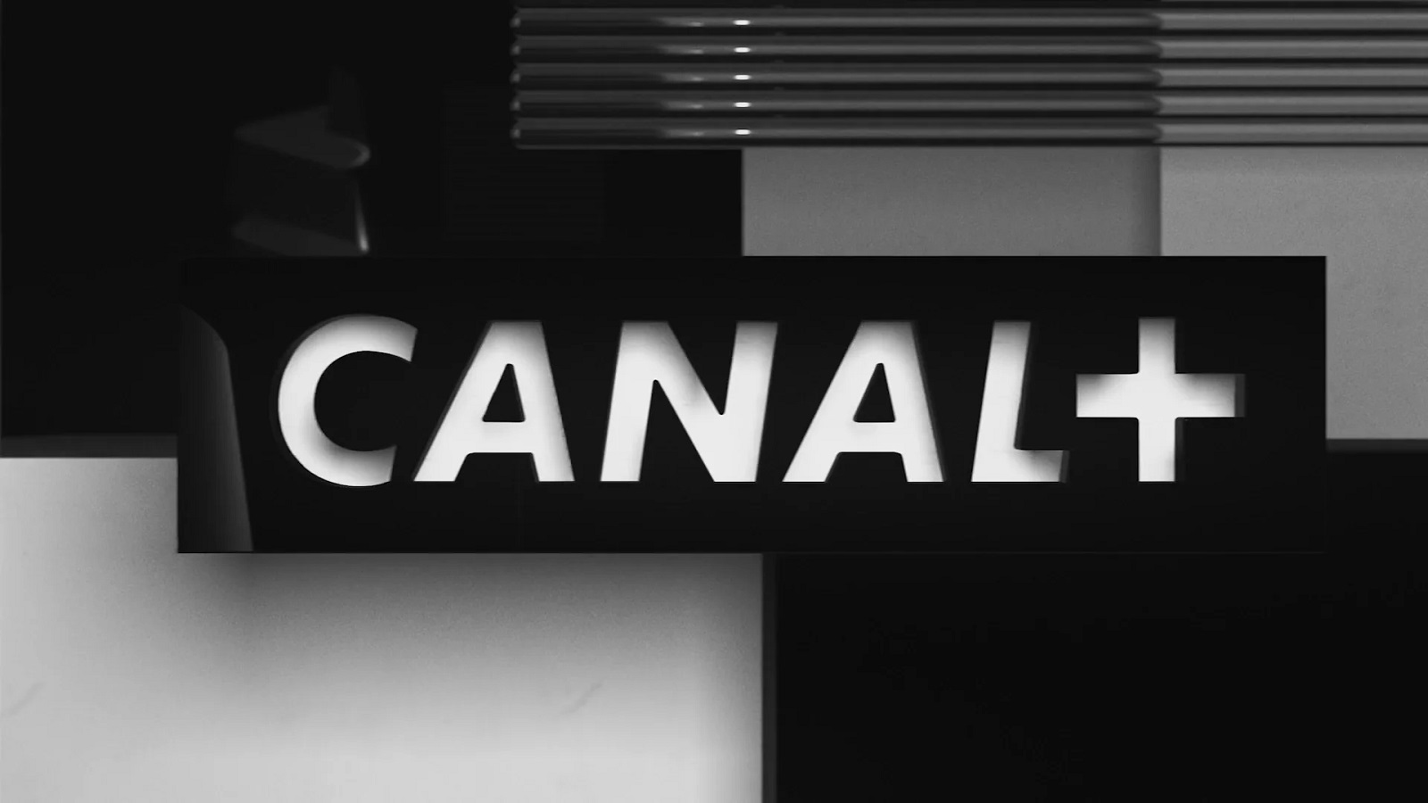 Karty CANAL+ przestały działać w niezależnych dekoderach. Abonenci zgłaszają problem